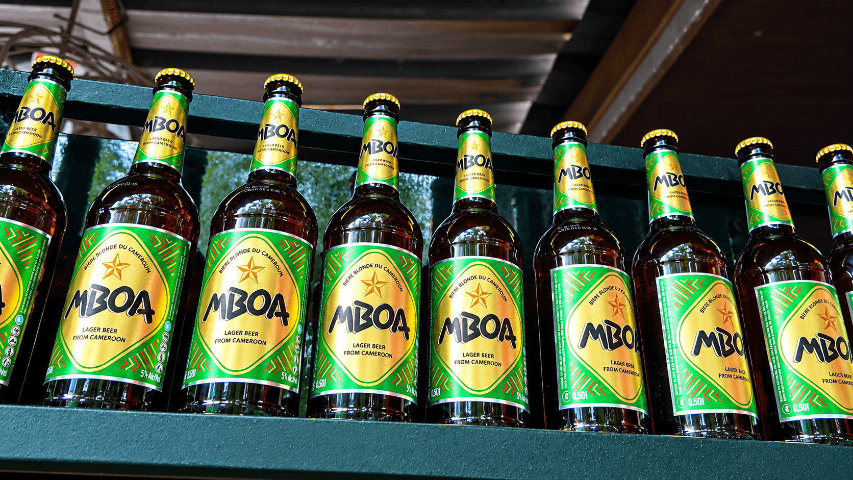 Boissons du Cameroun réinvente le terroir avec MBOA, une bière blonde au gingembre accessible à 500 FCFA