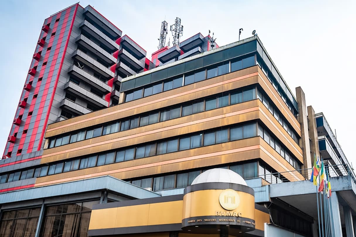 CEMAC : la BVMAC franchit le cap des 8 milliards FCFA de total bilan en 2025