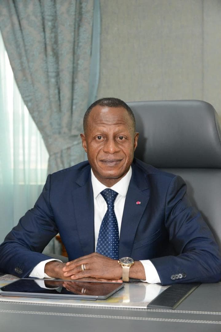 5 choses à savoir sur Albert Nkemla, le banquier qui veut faire de CCA-Bank un groupe régional